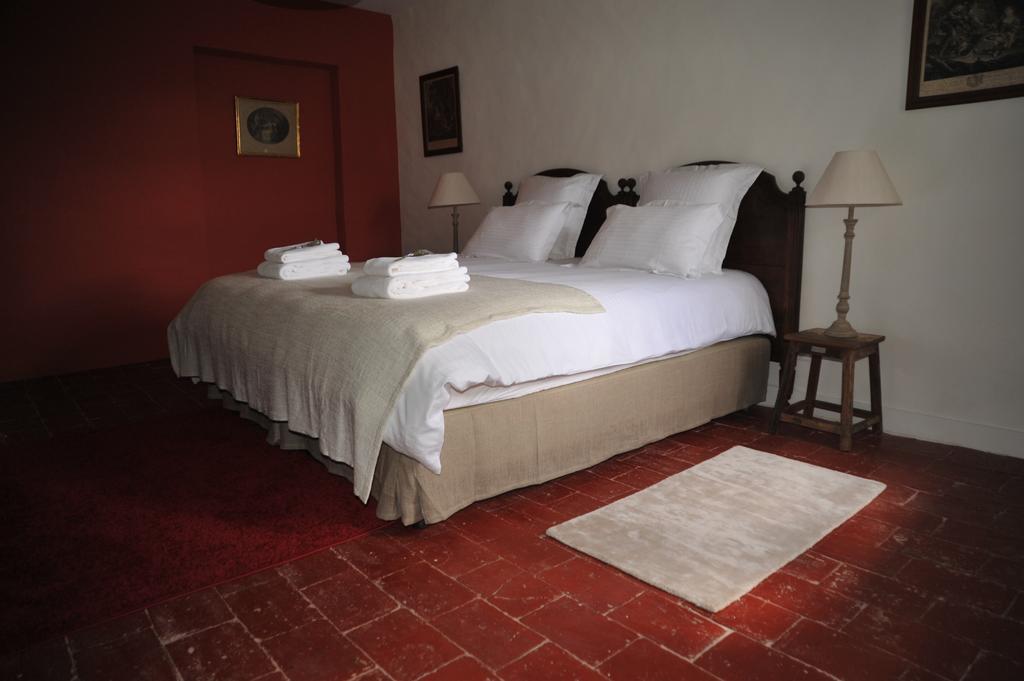 Bed and Breakfast Domaine De Ceyrac Conqueyrac Zimmer foto