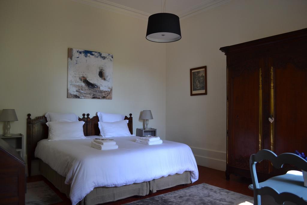 Bed and Breakfast Domaine De Ceyrac Conqueyrac Zimmer foto